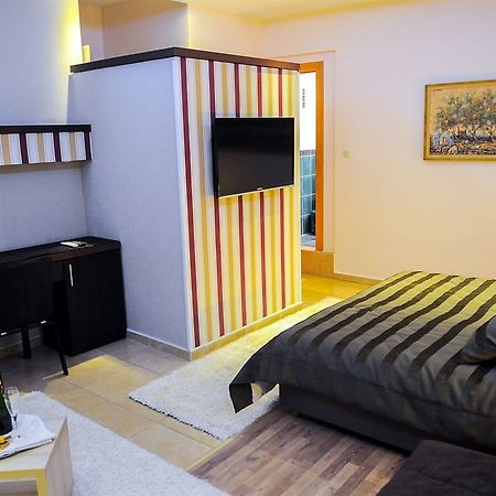 Beach Villa Bb Подстрана Екстериор снимка