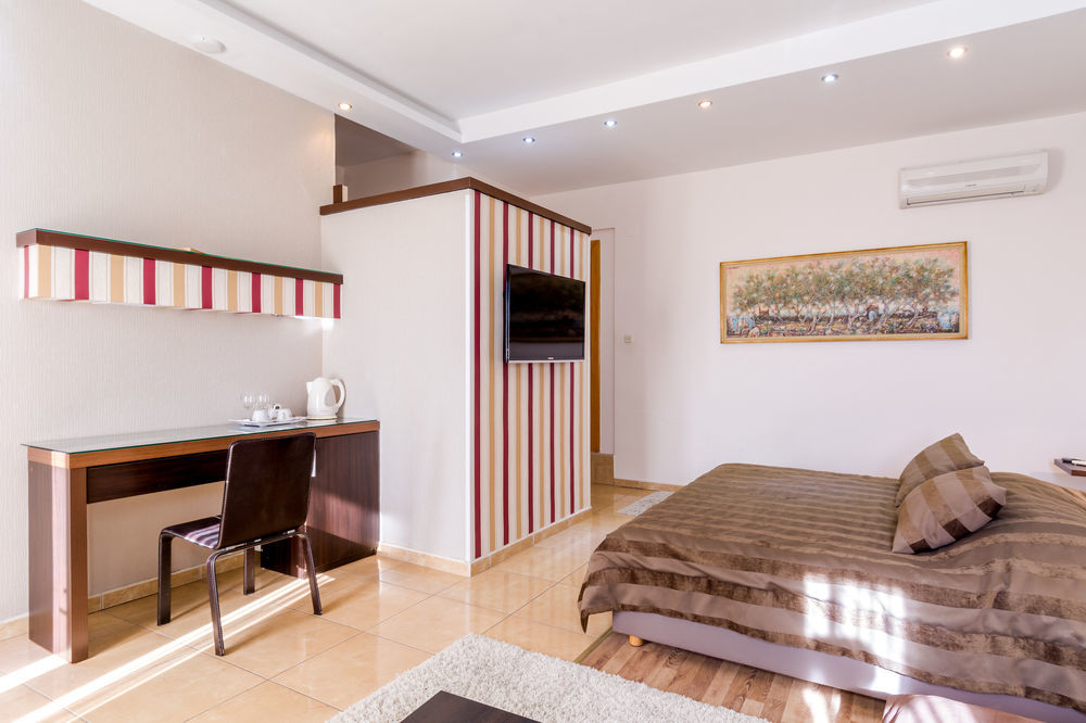 Beach Villa Bb Подстрана Екстериор снимка